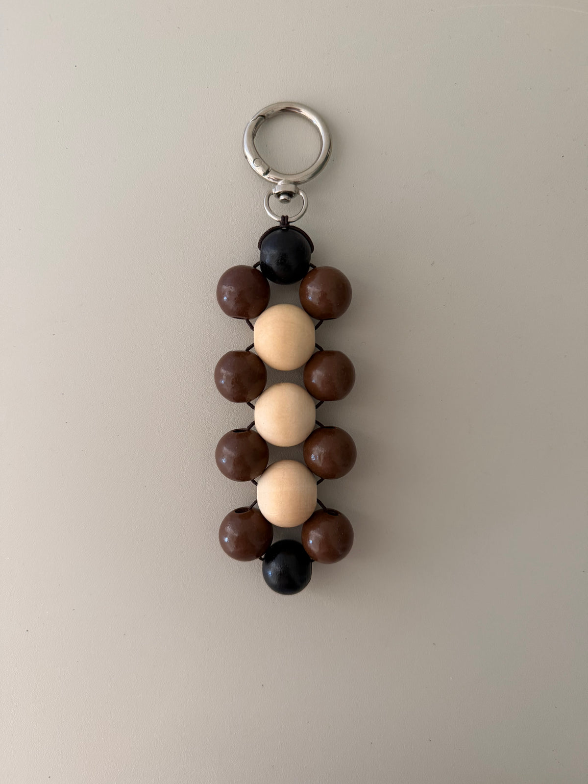 Beaded Bag Charm - Natural, Brown et Black